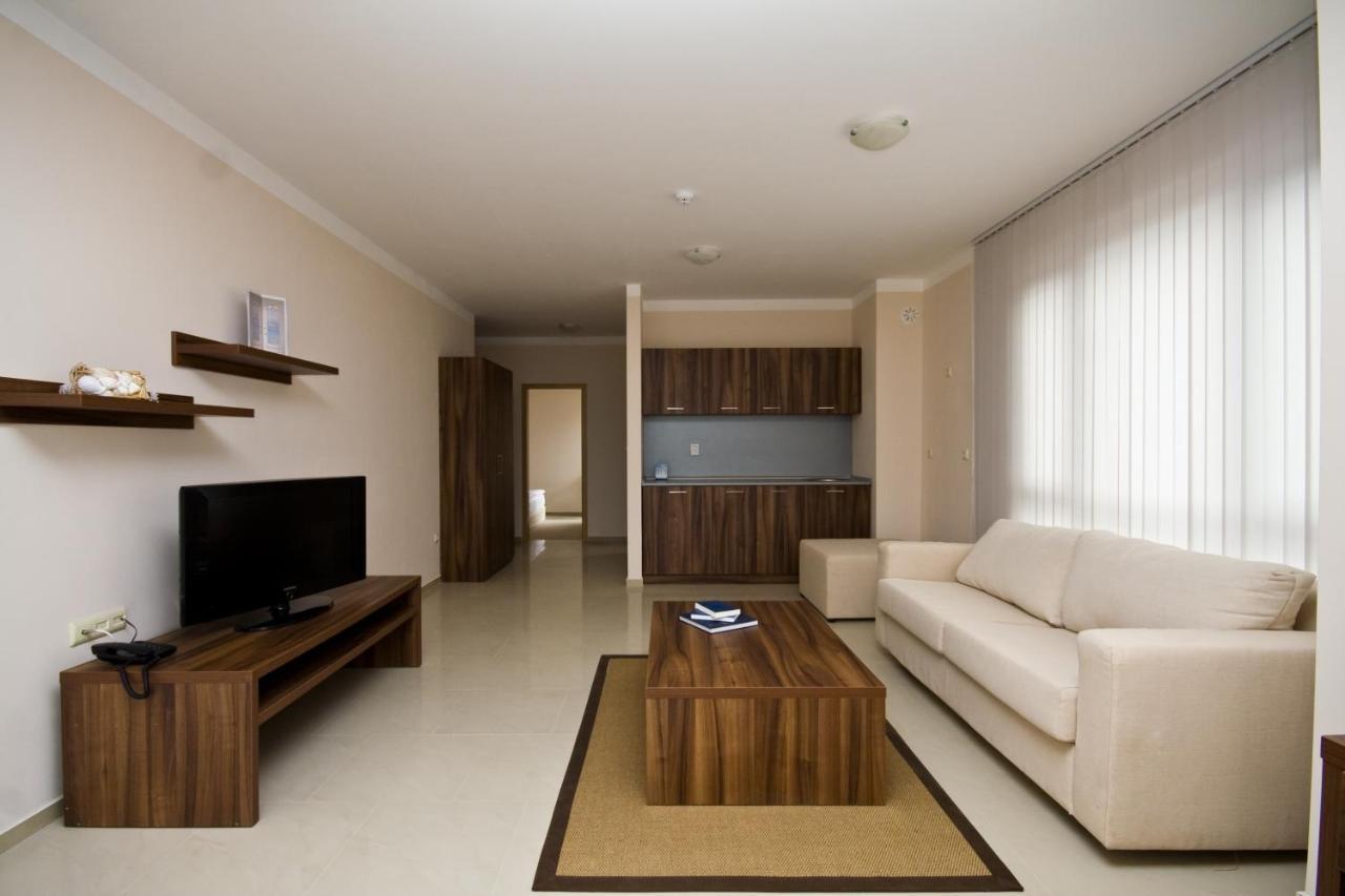 Paradise Bay Hotel Pomorie Exteriér fotografie