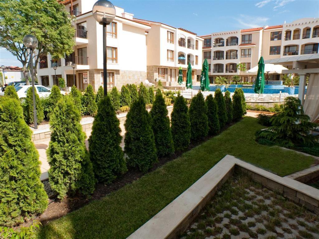 Paradise Bay Hotel Pomorie Exteriér fotografie